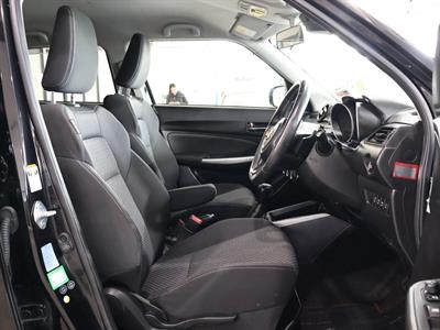 2018 Suzuki Swift - Thumbnail