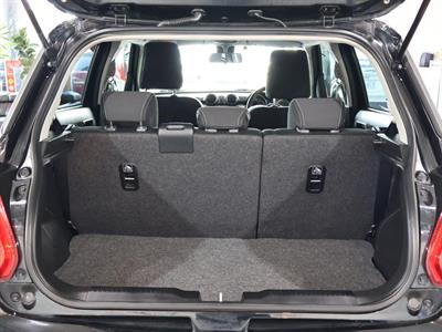 2018 Suzuki Swift - Thumbnail