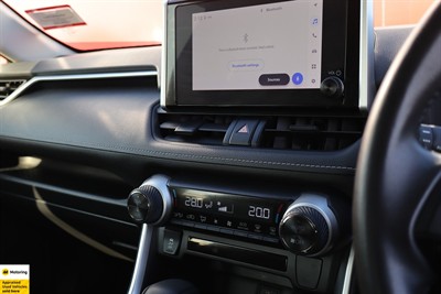 2023 Toyota RAV4 - Thumbnail