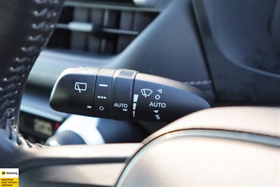 2023 Toyota RAV4 - Thumbnail