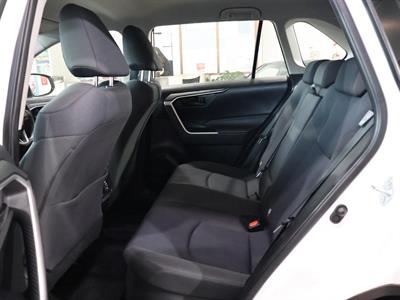 2021 Toyota RAV4 - Thumbnail