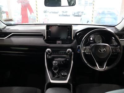 2021 Toyota RAV4 - Thumbnail