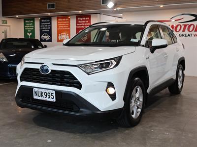 2021 Toyota RAV4 - Thumbnail