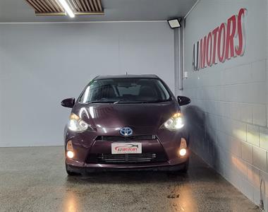 2014 Toyota Aqua - Thumbnail