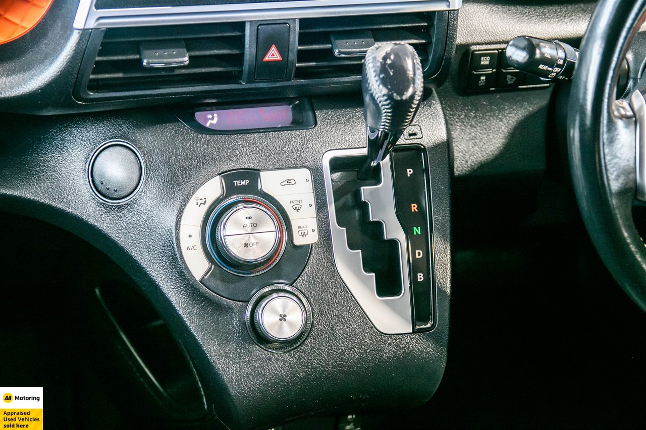 2017 Toyota Sienta