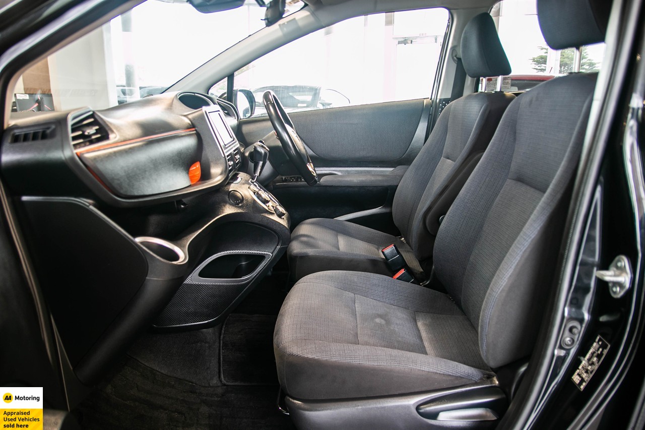 2017 Toyota Sienta