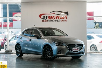 2015 Mazda Demio - Thumbnail