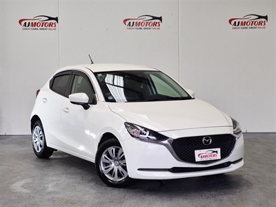 2020 Mazda 2 - Thumbnail