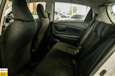 2016 Toyota Yaris - Thumbnail