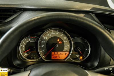 2016 Toyota Yaris - Thumbnail