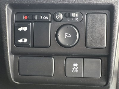 2013 Honda Freed - Thumbnail