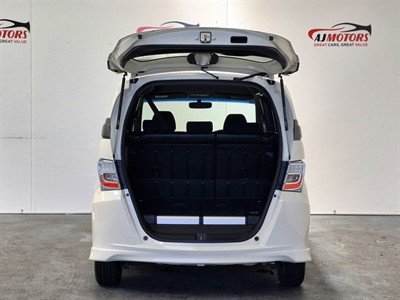 2013 Honda Freed - Thumbnail