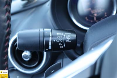 2015 Mazda Roadster - Thumbnail