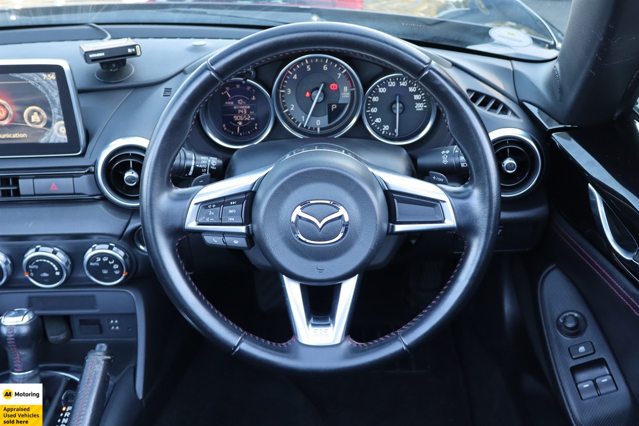 2015 Mazda Roadster