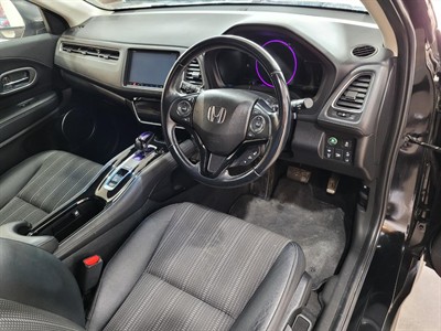 2017 Honda Vezel - Thumbnail