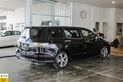 2012 Honda Odyssey - Thumbnail