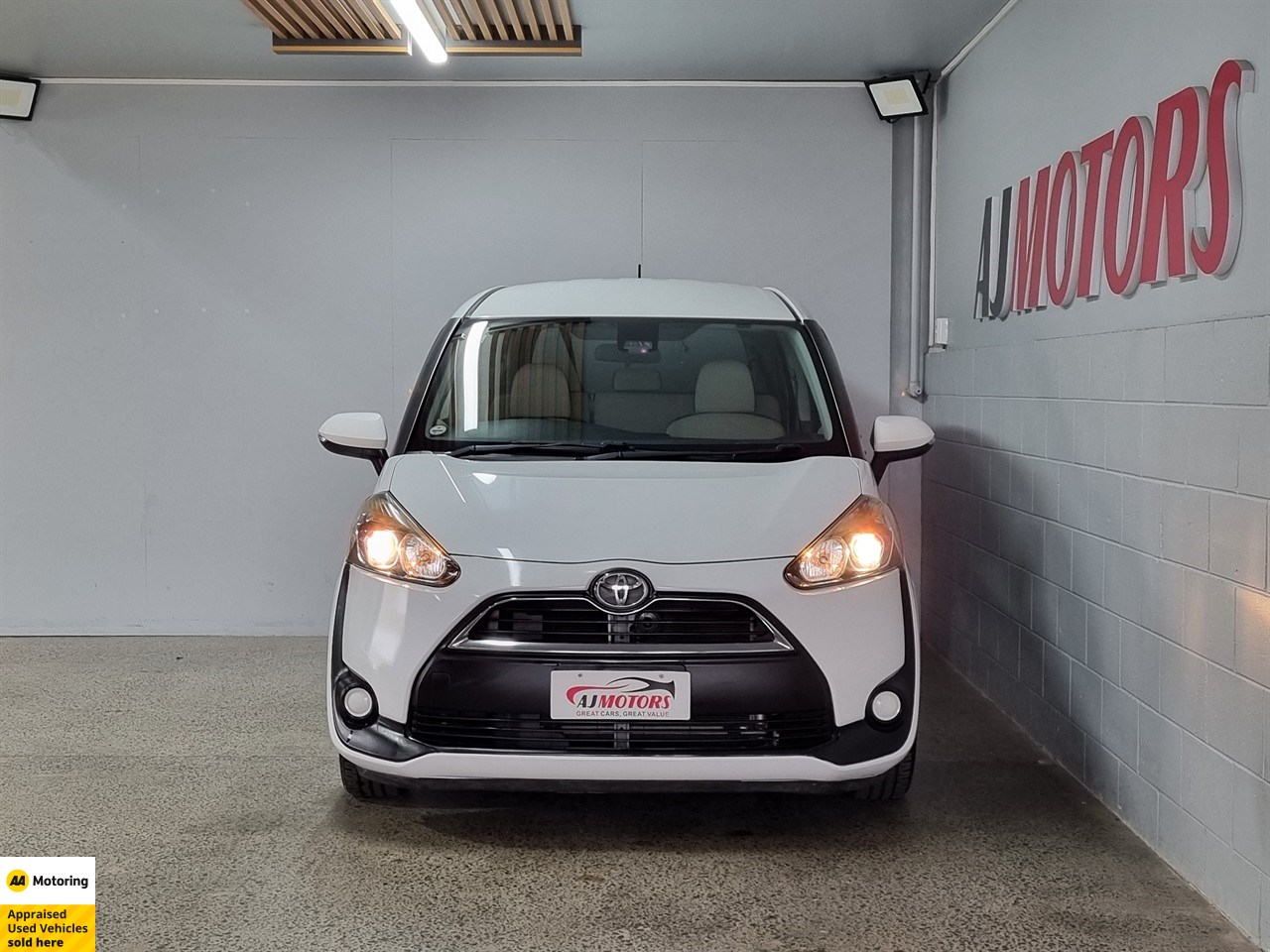 2017 Toyota Sienta