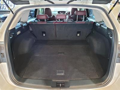 2017 Subaru Levorg - Thumbnail