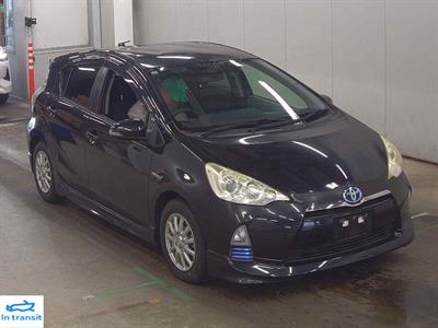 2013 Toyota Aqua - Thumbnail