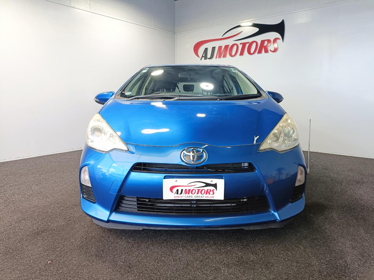 2013 Toyota Aqua