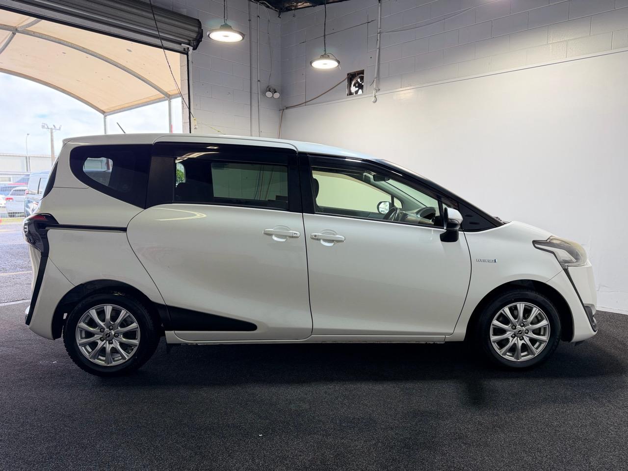2016 Toyota Sienta