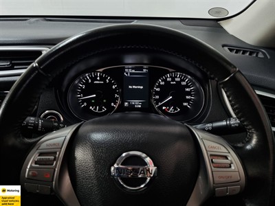 2016 Nissan X-Trail - Thumbnail