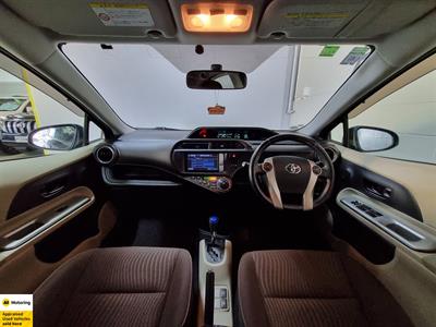 2012 Toyota Aqua - Thumbnail