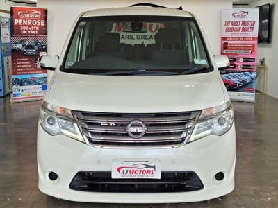 2016 Nissan Serena - Thumbnail