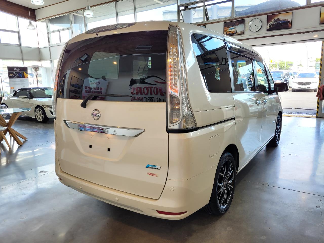 2016 Nissan Serena