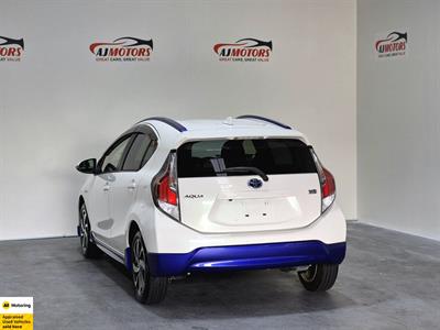 2016 Toyota Aqua - Thumbnail