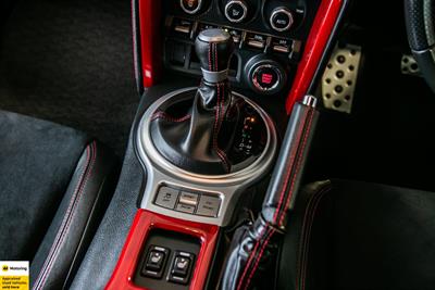 2016 Toyota 86 - Thumbnail