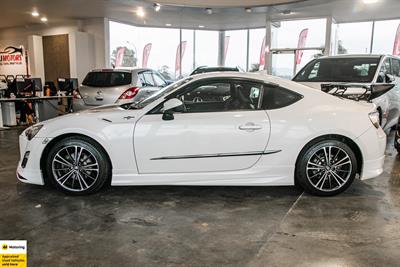 2016 Toyota 86 - Thumbnail