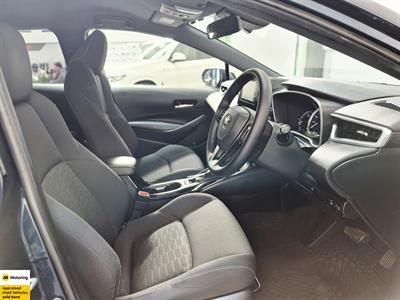 2019 Toyota Corolla - Thumbnail