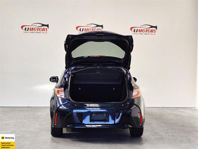 2019 Toyota Corolla - Thumbnail