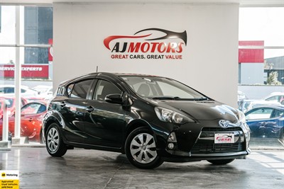 2012 Toyota Aqua - Thumbnail