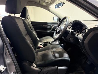 2022 Nissan X-Trail - Thumbnail