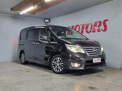 2014 Nissan Serena - Thumbnail