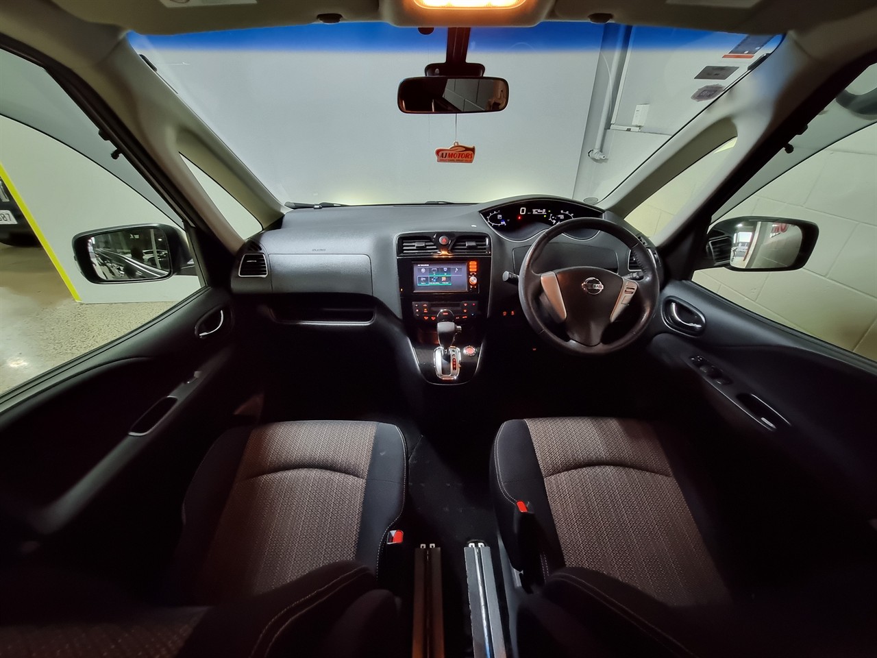 2014 Nissan Serena