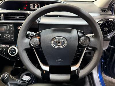 2018 Toyota Aqua - Thumbnail