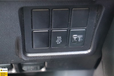 2015 Toyota Land Cruiser Prado - Thumbnail