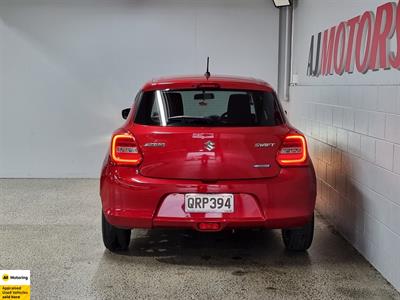 2024 Suzuki Swift - Thumbnail