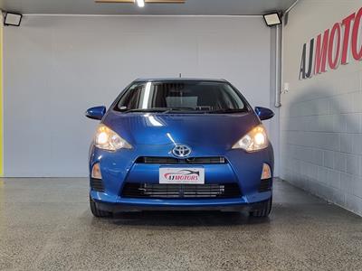 2014 Toyota Aqua - Thumbnail