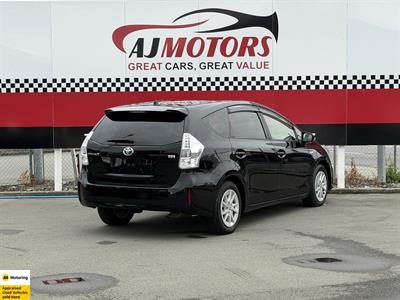 2013 Toyota Prius - Thumbnail