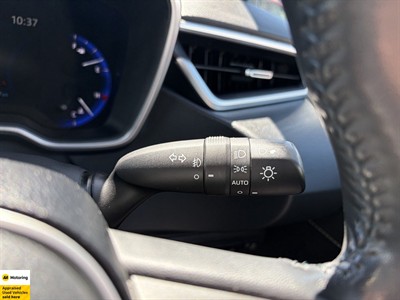 2021 Toyota Corolla - Thumbnail