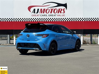 2021 Toyota Corolla - Thumbnail