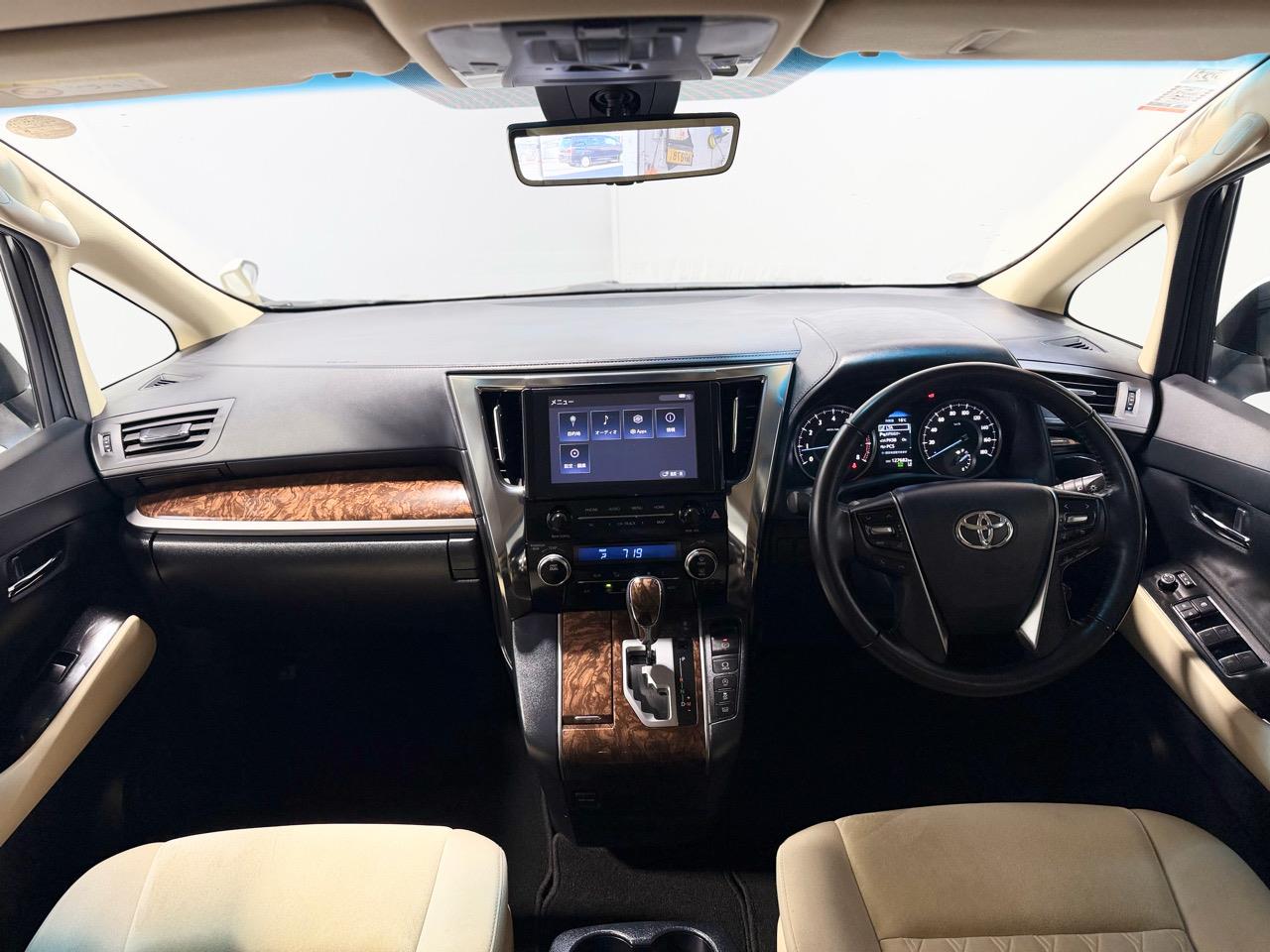 2023 Toyota Alphard