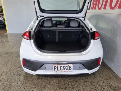 2022 Hyundai IONIQ - Thumbnail