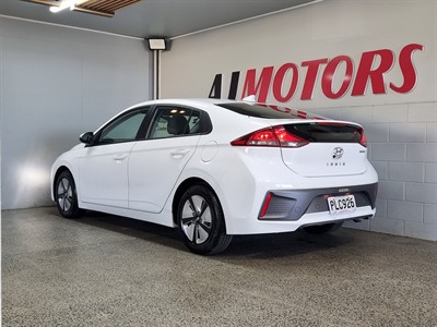 2022 Hyundai IONIQ - Thumbnail