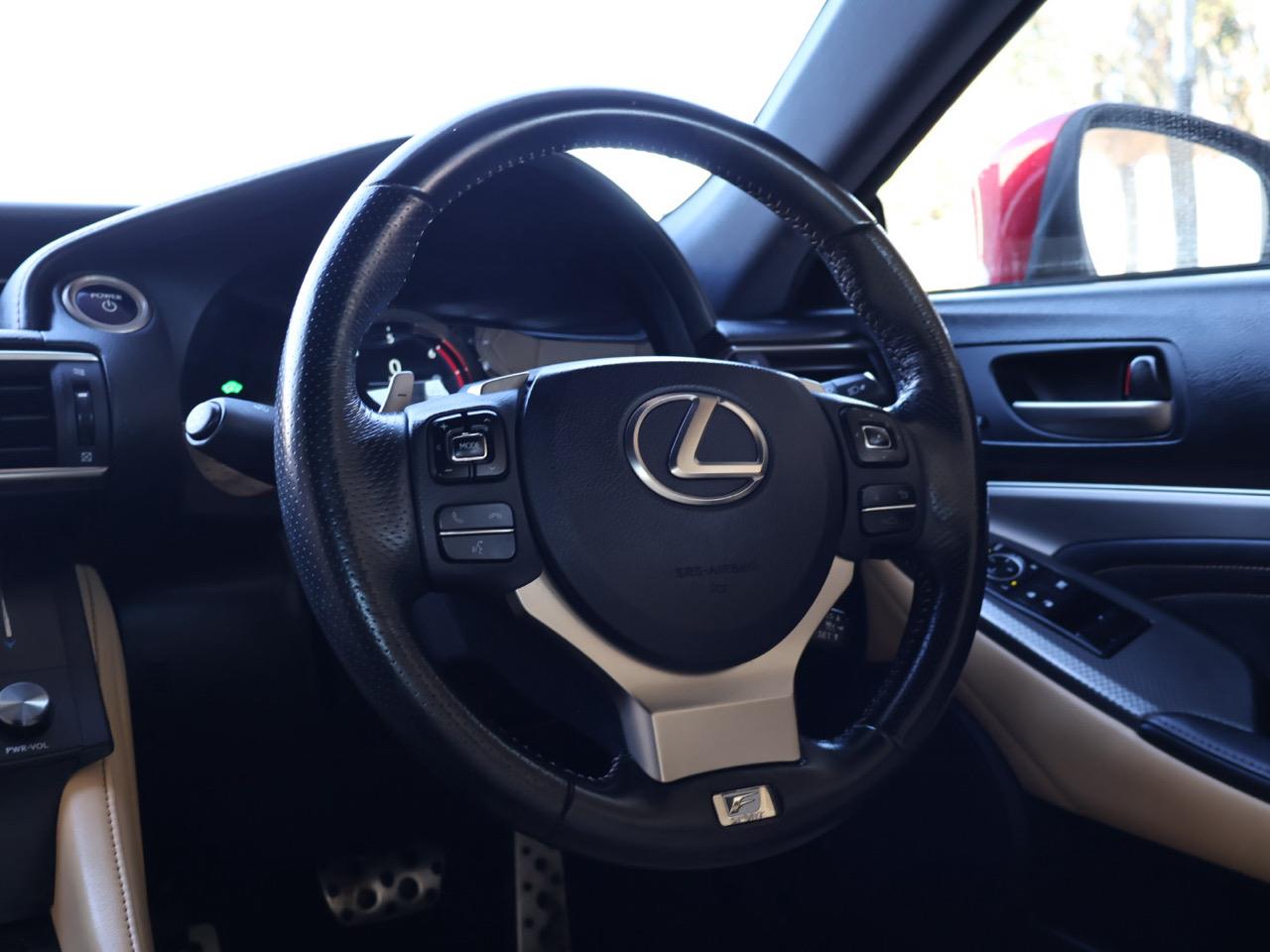 2014 Lexus RC300h