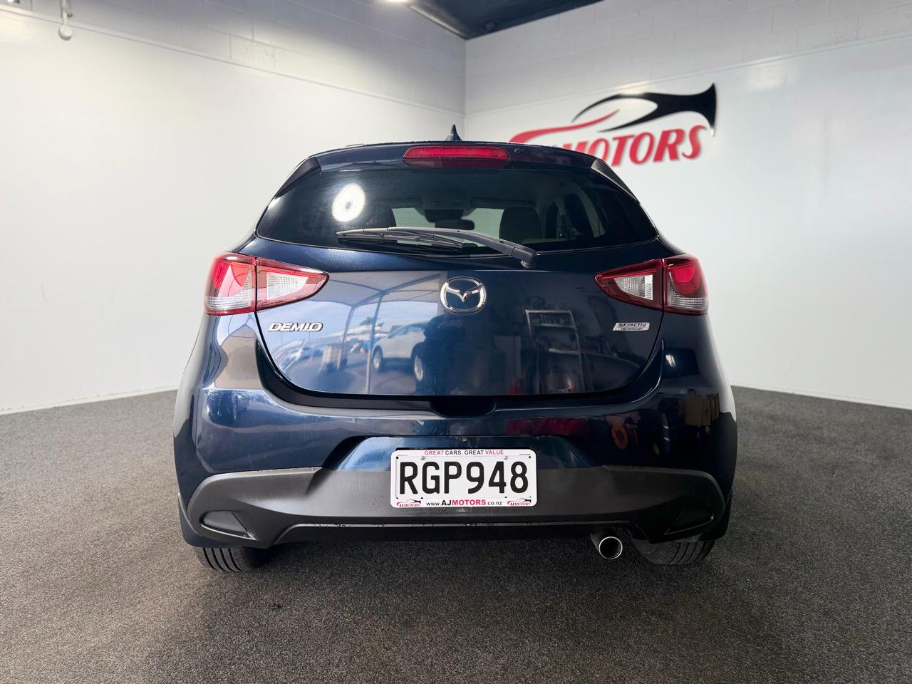 2016 Mazda Demio